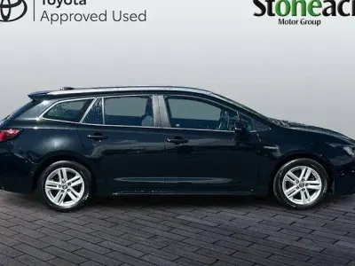 Used Toyota Corolla 122 HP (89 kW) 2022 Black Estate