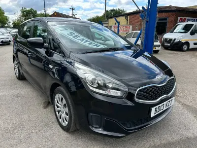 Used Kia Carens
