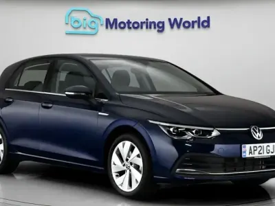 Used VW Golf VII Style 150 HP (110 kW) 2021 Blue Hatchback