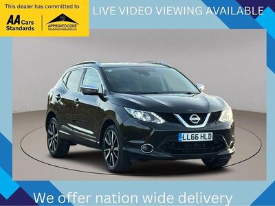 Black Used 2016 Nissan Qashqai Tekna SUV | £9,595 (Good price)