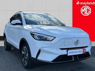Used MG ZS Trophy Connect 114 kW (156 HP) 2022 White SUV