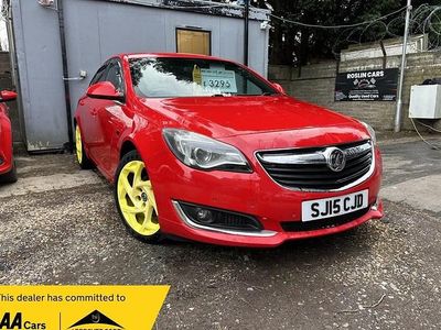 Used Vauxhall Insignia SRi 163 HP (119 kW) 2015 Red Hatchback