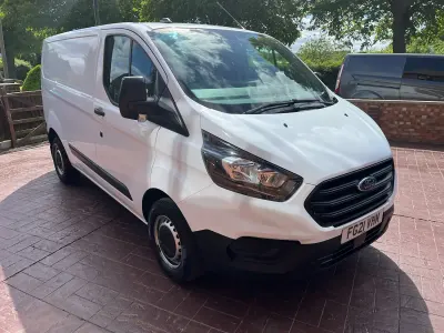 Used Ford Transit Custom 130 HP (95 kW) 2021 White Van