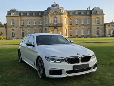 Usado BMW M550 Comfort Edition 400 CV (294 kW) 2020 Blanco Berlina