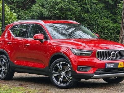 Red Used 2022 Volvo XC40 Inscription SUV | £24,950 (Fair price)