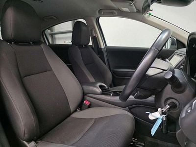 Used Honda HR-V SE 130 HP (95 kW) 2020 White SUV