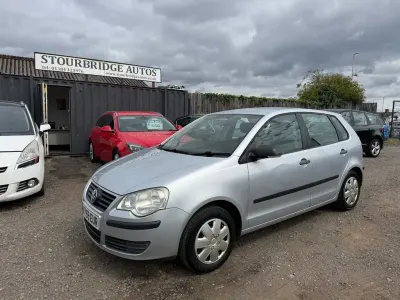Used VW Polo 60 HP (44 kW) 2009 Silver Hatchback
