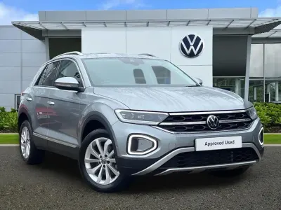 Used VW T-Roc Style 150 HP (110 kW) 2025 Silver SUV