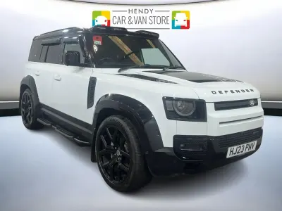 Used Land Rover Defender HSE Dynamic 2023 Fuji white SUV