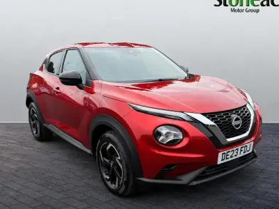 Used Nissan Juke N-Connecta 114 HP (83 kW) 2025 Red SUV
