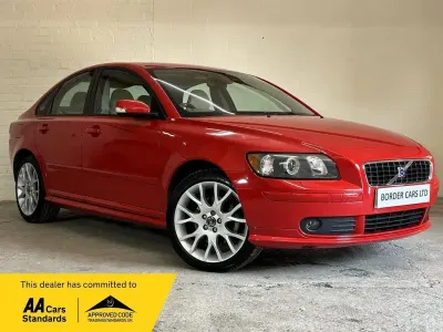 Used Volvo S40 SE 136 HP (100 kW) 2006 Red Sedan