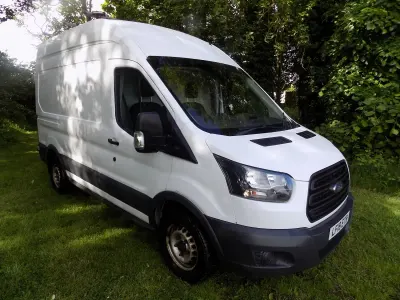 Used Ford Transit 130 HP (95 kW) 2018 White Van