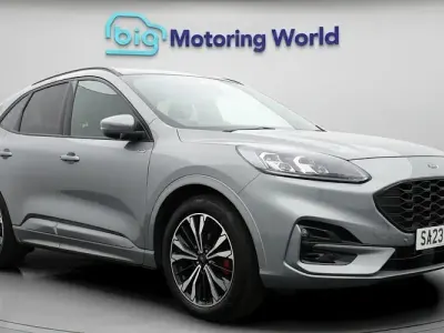 Used Ford Kuga ST-Line X 190 HP (139 kW) 2023 Silver SUV