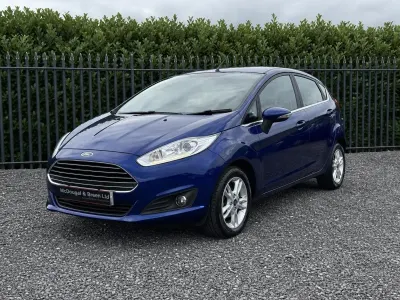 Used Ford Fiesta Zetec 2015 Blue Hatchback