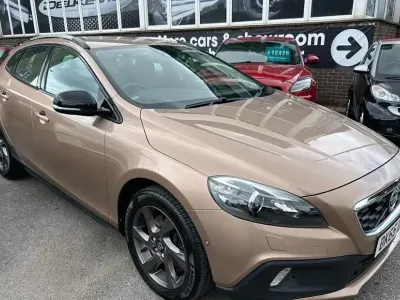 Used Volvo V40 CC