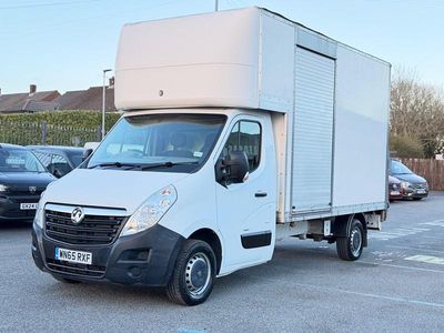 Used Vauxhall Movano 125 HP (91 kW) 2015 White MPV