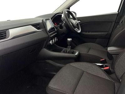 Second-hand Renault Captur Iconic 91 CP (66 kW) 2022 Gri SUV