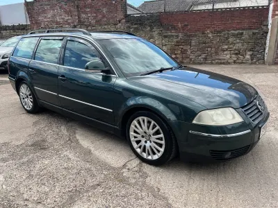 Used VW Passat Highline 2004 Green Sedan