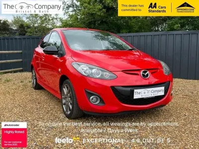 Używany Mazda 2 Edition 2014 Czerwony Hatchback