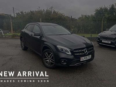 Mercedes GLA180