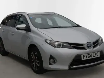 Used Toyota Auris Hybrid 2014 Silver Estate