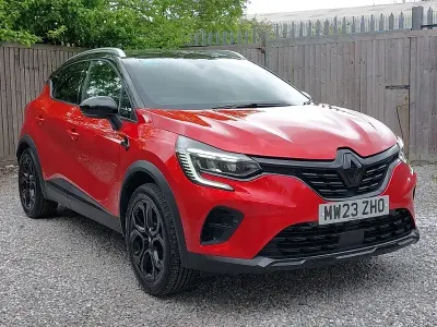 Second-hand Renault Captur Rive Gauche 91 CP (66 kW) 2023 Roșu SUV