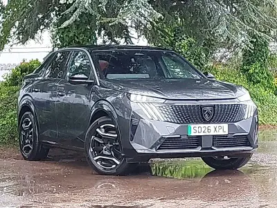 Nuevo Peugeot e-3008 GTi 156 kW (213 CV) 2026 Gris SUV