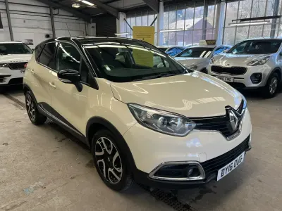 Second-hand Renault Captur Dynamique 90 CP (66 kW) 2016 Bej SUV