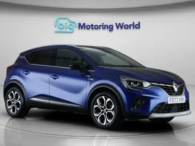 Second-hand Renault Captur Techno 145 CP (106 kW) 2023 Albastru SUV