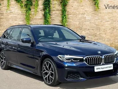 Used BMW 520 M Sport 190 HP (139 kW) 2023 Blue Estate