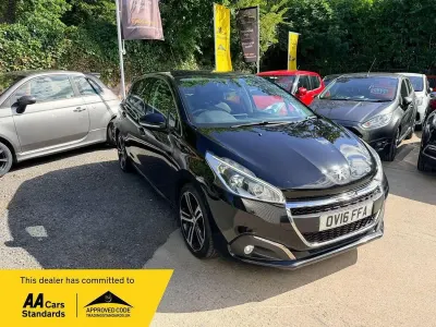 Used Peugeot 208 GT-line 110 HP (80 kW) 2016 Black Hatchback