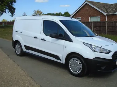 Used Ford Transit Connect 100 HP (73 kW) 2020 White MPV