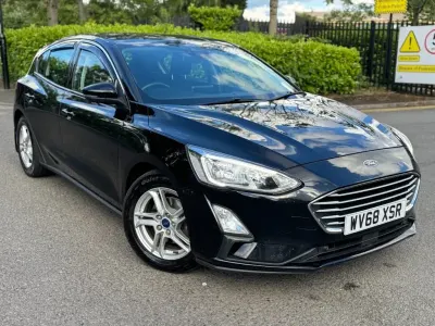 Used Ford Focus Zetec 120 HP (88 kW) 2018 Black Hatchback