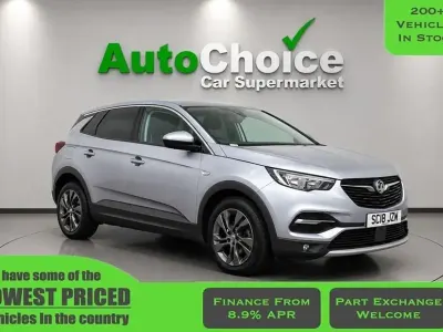 Used Vauxhall Grandland X Sport 130 HP (95 kW) 2018 Grey SUV