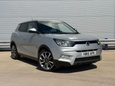 Used SsangYong Tivoli 128 HP (94 kW) 2015 Silver SUV