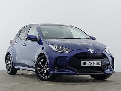 Used Toyota Yaris Hybrid Design 116 HP (85 kW) 2023 Blue Hatchback