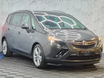 Used Vauxhall Zafira Tourer SRi 170 HP (125 kW) 2015 MPV