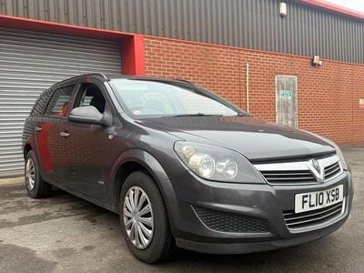 Used Vauxhall Astra 2010 Grey Estate