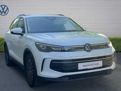 Used VW Tiguan Life 150 HP (110 kW) 2024 White SUV