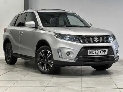 Usado Suzuki Vitara SZ5 2023 Plateado SUV