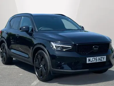 Used Volvo XC40 Plus 163 HP (119 kW) 2025 Black SUV