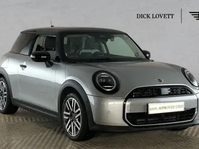 Used Mini Cooper Hatch 154 HP (113 kW) 2024 Silver Hatchback