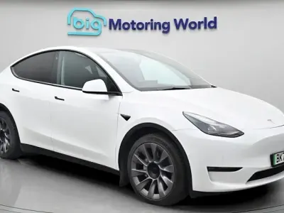 Used Tesla Model Y Long Range AWD 378 kW (514 HP) 2022 White SUV