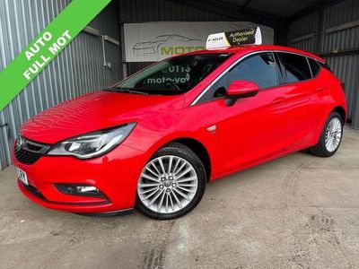 Used Vauxhall Astra Elite 136 HP (100 kW) 2017 Red Hatchback