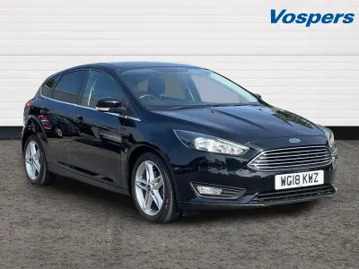 Used Ford Focus Zetec 125 HP (91 kW) 2018 Black Hatchback