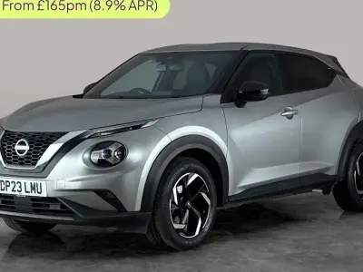 Used Nissan Juke N-Connecta 114 HP (83 kW) 2023 Silver SUV
