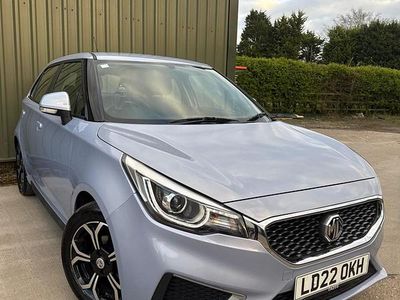 Used MG MG3 Exclusive 106 HP (77 kW) 2022 Silver Hatchback
