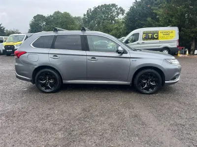 Used Mitsubishi Outlander 206 HP (151 kW) 2019 Grey SUV