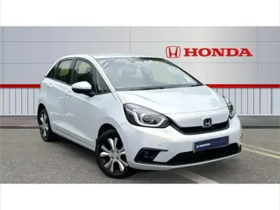 Used Honda Jazz Hybrid 109 HP (80 kW) 2022 White Hatchback
