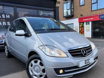 Used Mercedes A160 Classic 95 HP (69 kW) 2011 Silver Hatchback